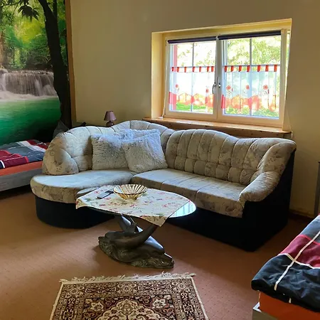 Konukevi Doppelzimmer & Vom Friesenhof Wieratal Nobitz