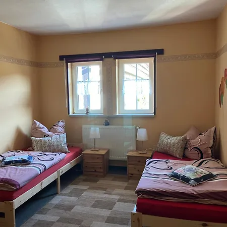 Doppelzimmer & Vom Friesenhof Wieratal 4*