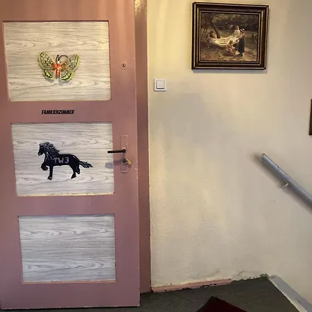 招待所 Doppelzimmer & Vom Friesenhof Wieratal 4*