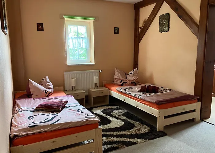 Doppelzimmer & Vom Friesenhof Wieratal Konukevi 4*