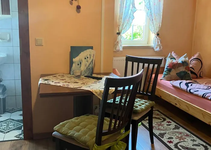 Doppelzimmer & Vom Friesenhof Wieratal 4* Nobitz