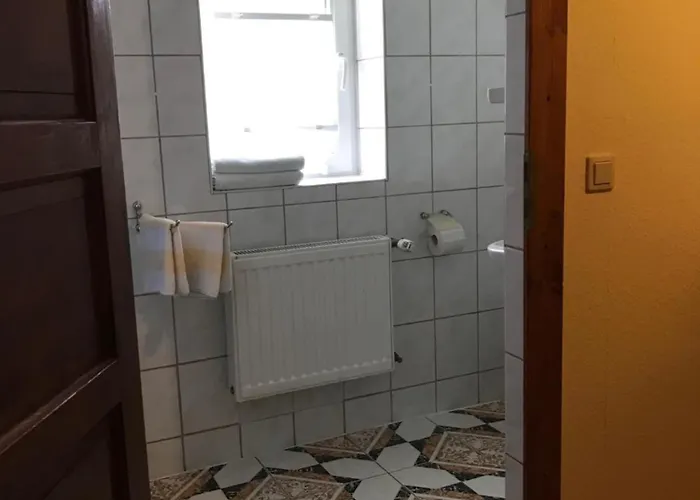 Doppelzimmer & Vom Friesenhof Wieratal 4* Nobitz