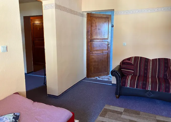 Doppelzimmer & Vom Friesenhof Wieratal Konukevi Nobitz